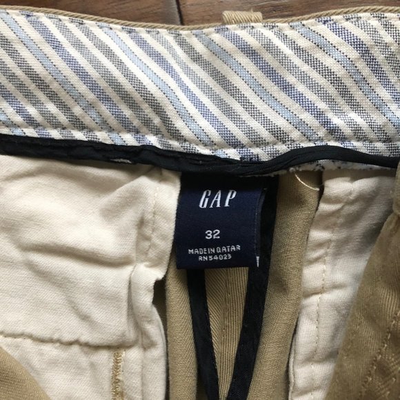 Gap mens khaki chino shorts tan size 32 - Picture 3 of 3